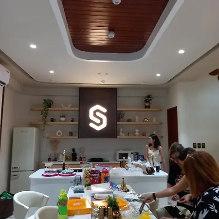 Secretbase Cebu Apartment